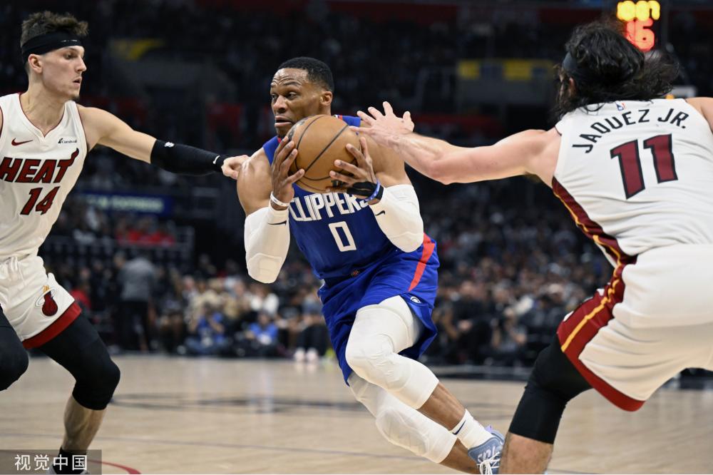 球队主教练 球队主教练